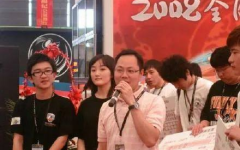 娱乐圈中两个男人吃瓜,揭秘幕后真相